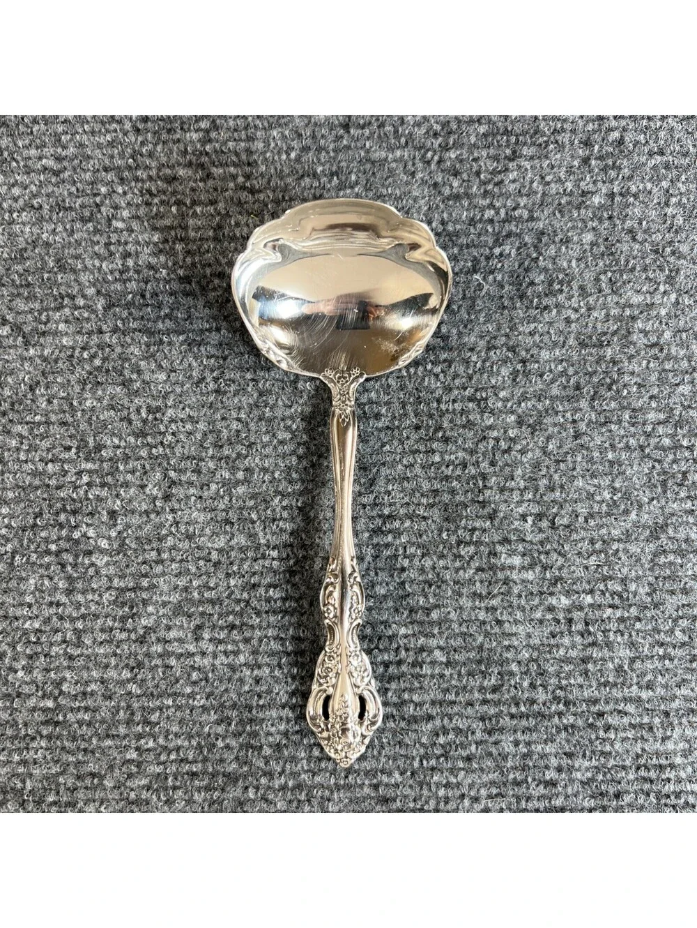 Oneida flatware small